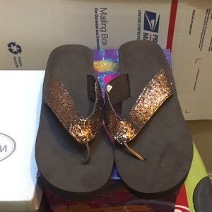 Brown Sparkle Flipflop